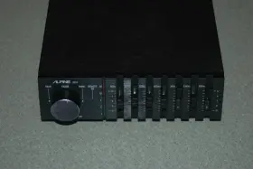 3214 Alpine Equalizer For Car And With Connectors