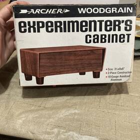 Archer 270-261 Vintage Radio Shack Woodgrain Experimenters Cabinet Cat No. Box