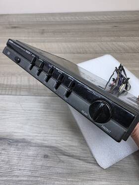 Clarion 100eqb-7 5 Band Equalizer With Power Boost Car Eq Untested