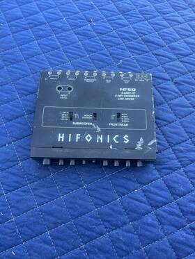 Hifonics Hfeqctr172ctr062 Hfeq 4-band Eq 9v 1/2 Din Line-driver Multiple Source Signal Processor