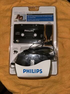 Philips Saa2051w/17 Mp3 And Cd Universal Cassette Adapter Black Preowned
