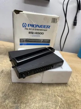 Eq-4500 Pioneer 1/2 Din Equalizer